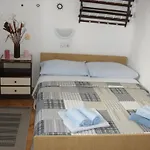 In With Balcony, Air Conditioning, Wifi 87-4 アパート