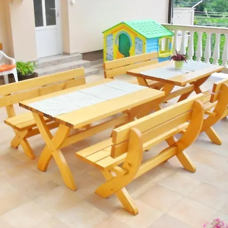 In With Balcony, Air Conditioning, Wifi 87-4 * ロパール