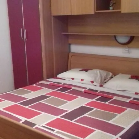 Apartament In With Balcony, Air Conditioning, Wifi 87-4 Lopar